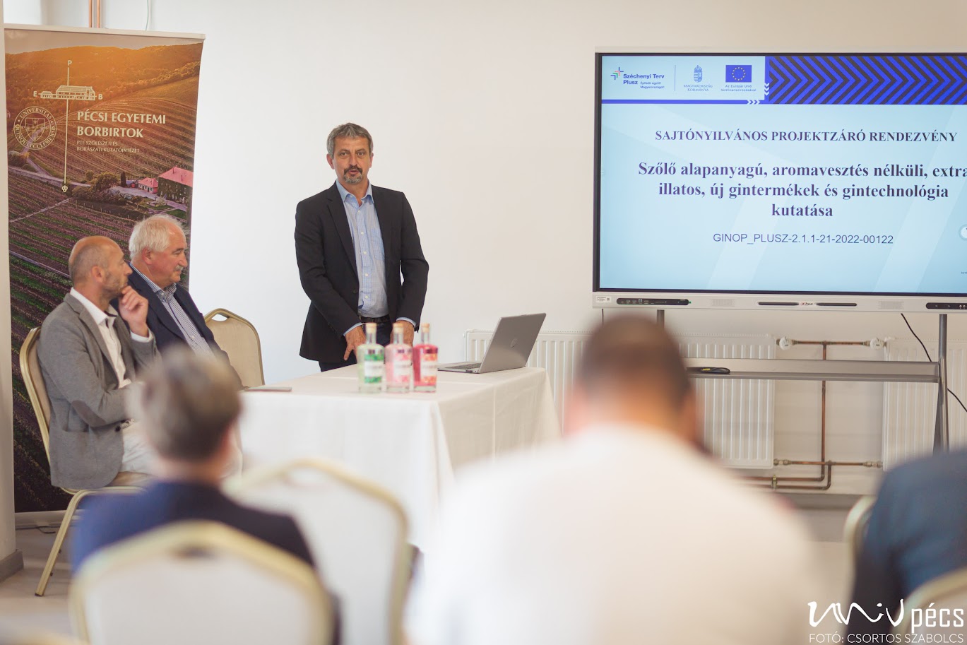 20250520 SZBKI „Szőlő alapanyagú,aromavesztés nélküli, extra illatos, új gintermékek és gintechnológia kutatása” Projektzáró rendezvény-11349261-csortos-szabolcs-